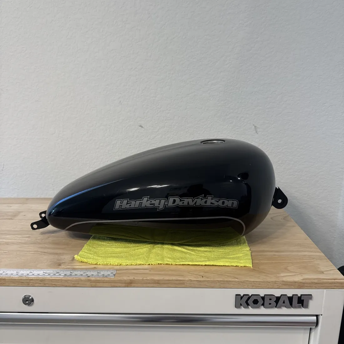 07-22 Harley XL1200 XL883 Sportster OEM Gas Fuel Tank Black 2014 EFI