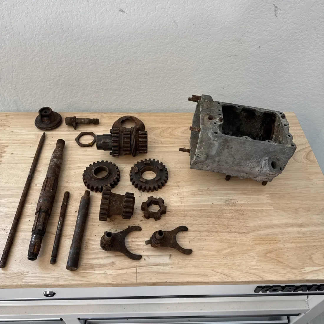 Harley 121-35 A8 Knucklehead UL Panhead Transmission Gearbox Case And Gears